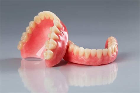 There are overall 333 <strong>dental clinics in Illinois</strong>, and many of them are free. . Does meridian cover dentures in illinois